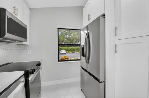 8067 Summerbreeze Lane Boca Raton FL 33496