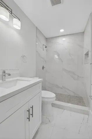8067 Summerbreeze Lane Boca Raton FL 33496