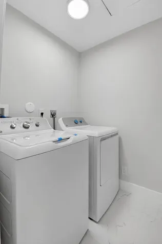 8067 Summerbreeze Lane Boca Raton FL 33496