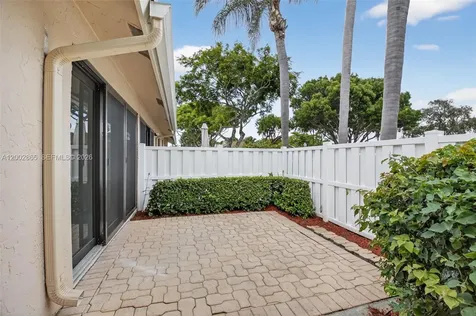 8067 Summerbreeze Lane Boca Raton FL 33496