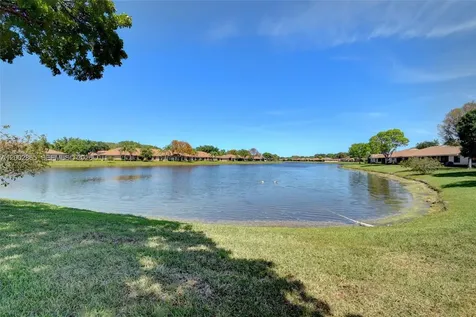 8067 Summerbreeze Lane Boca Raton FL 33496