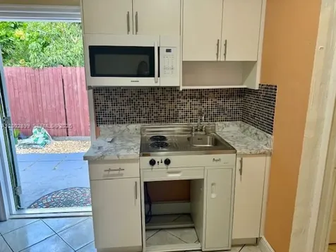 6471 SW 27th Street Miramar FL 33023