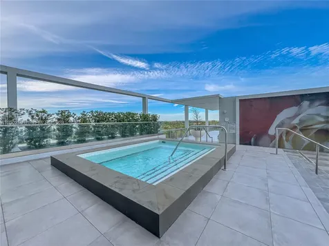 2000 Metropica Way Sunrise FL 33323