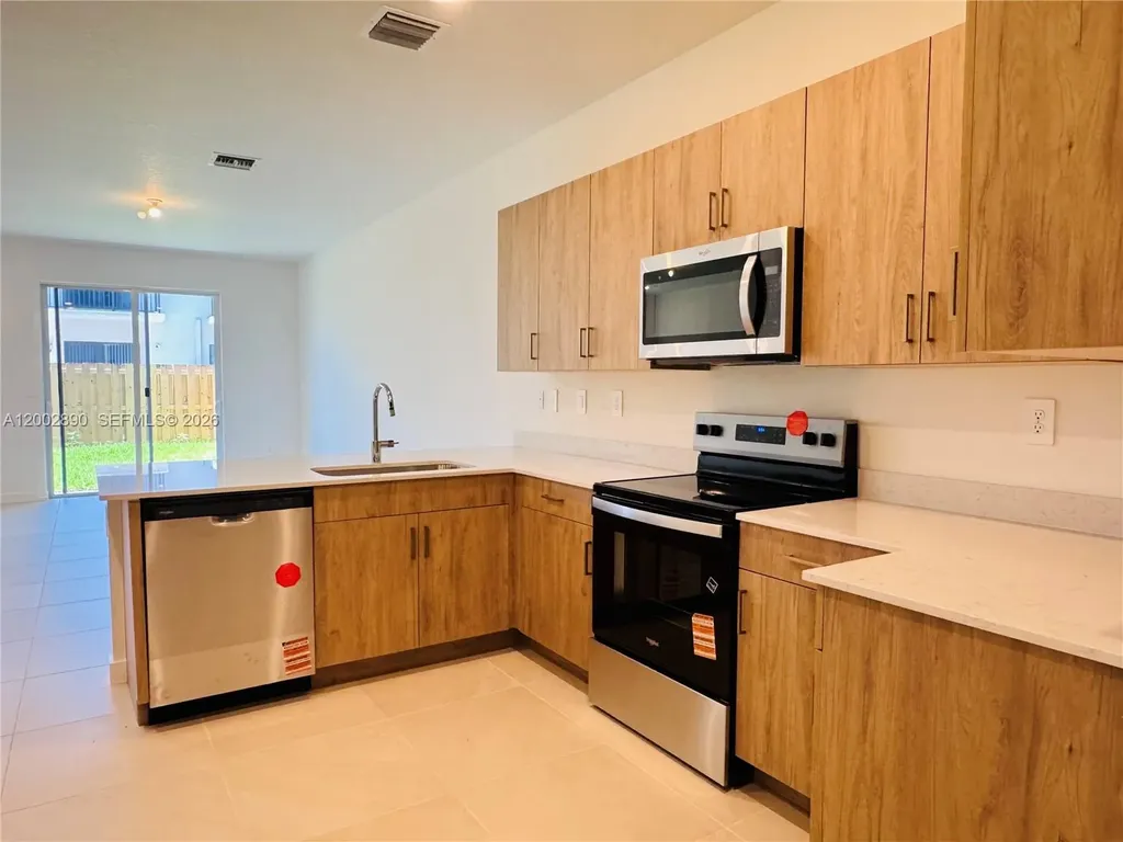 178 NE 14th Avenue Homestead FL 33033