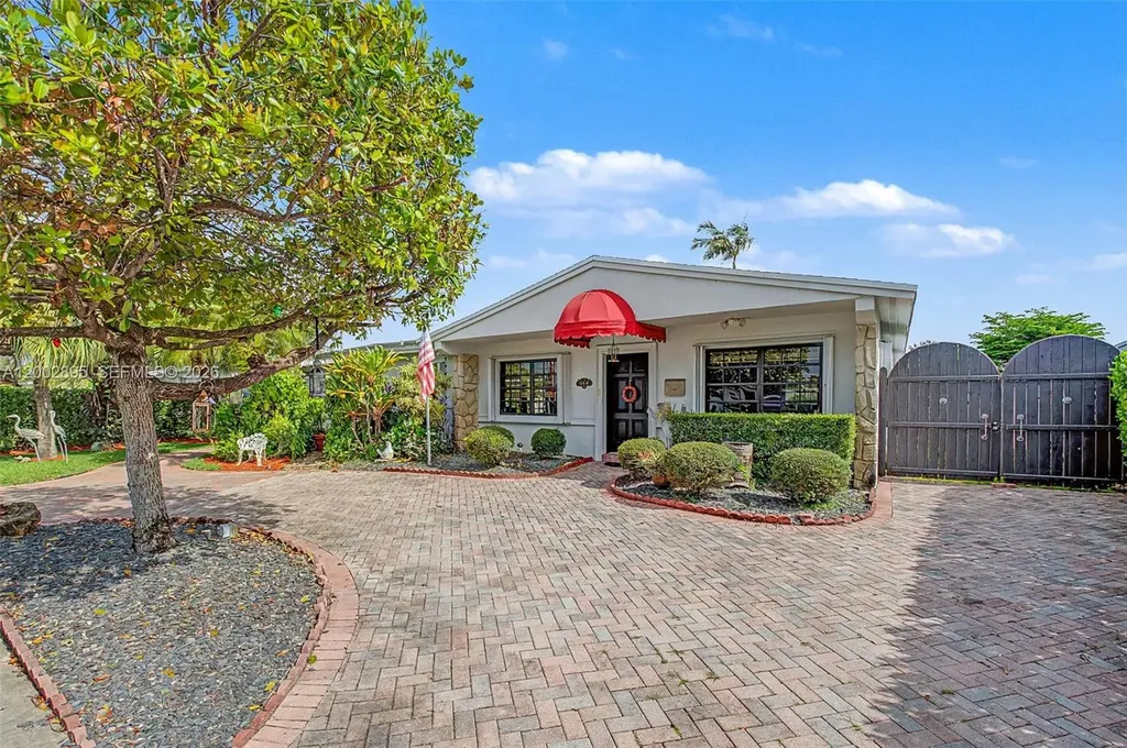 10841 SW 68th Drive Miami FL 33173