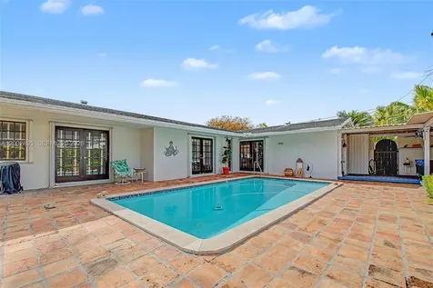 10841 SW 68th Drive Miami FL 33173