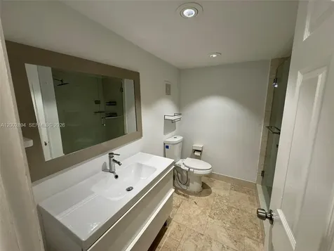 240 Lakeview Drive Weston FL 33326
