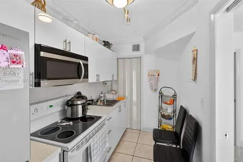 1130-1132 NW 34th Avenue Miami FL 33125