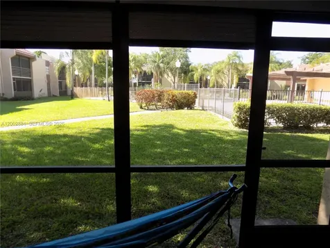 Miami FL 33179