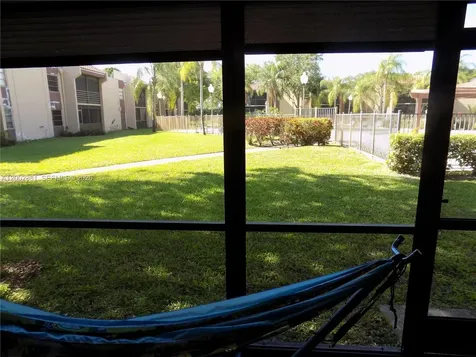Miami FL 33179