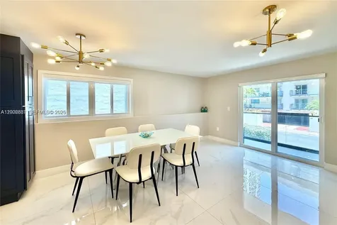 4122 Collins Avenue Miami Beach FL 33140