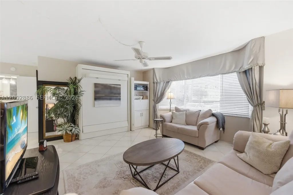 3216 SE 12th Street Pompano Beach FL 33062