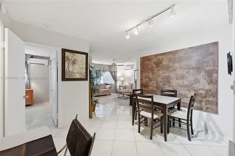 3216 SE 12th Street Pompano Beach FL 33062