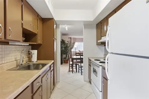 3216 SE 12th Street Pompano Beach FL 33062