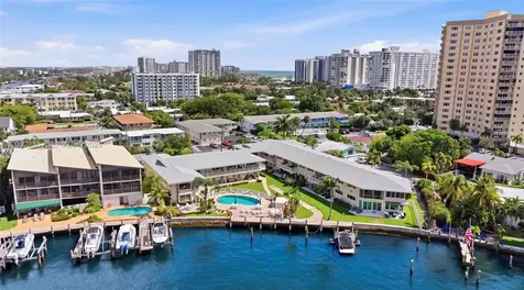 3216 SE 12th Street Pompano Beach FL 33062