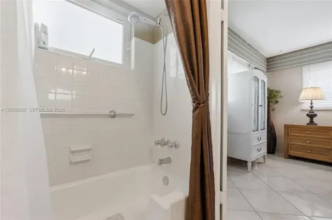 3216 SE 12th Street Pompano Beach FL 33062