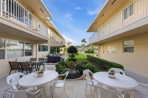 3216 SE 12th Street Pompano Beach FL 33062