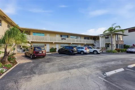3216 SE 12th Street Pompano Beach FL 33062