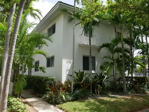 215 Antilla Avenue Coral Gables FL 33134