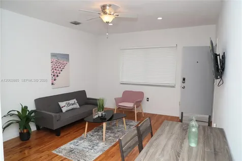 215 Antilla Avenue Coral Gables FL 33134