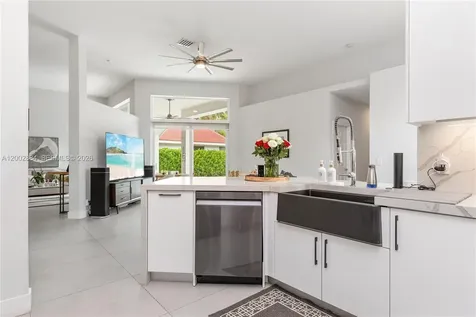 2614 Oakbrook Court Weston FL 33332