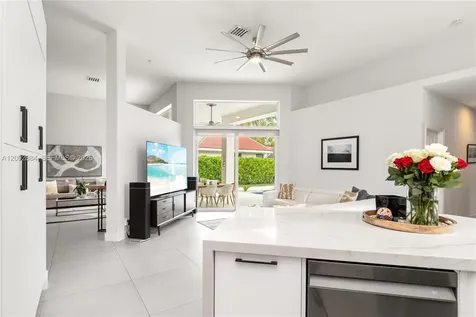 2614 Oakbrook Court Weston FL 33332