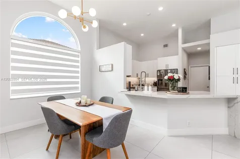 2614 Oakbrook Court Weston FL 33332
