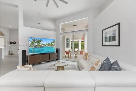 2614 Oakbrook Court Weston FL 33332