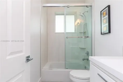 2614 Oakbrook Court Weston FL 33332
