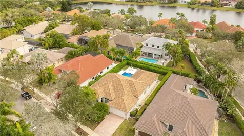 2614 Oakbrook Court Weston FL 33332