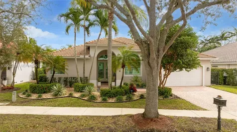 2614 Oakbrook Court Weston FL 33332