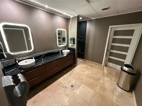 601 N State Road 7 Plantation FL 33317