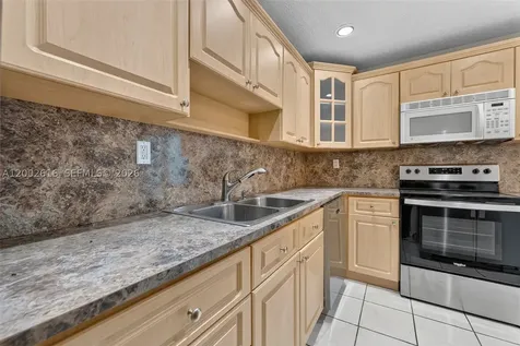 5555 Ludlam Road South Miami FL 33155
