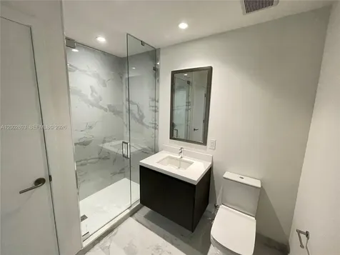 851 NE 1st Avenue Miami FL 33132