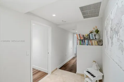 801 Brickell Key Boulevard Miami FL 33131