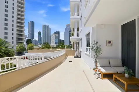 801 Brickell Key Boulevard Miami FL 33131