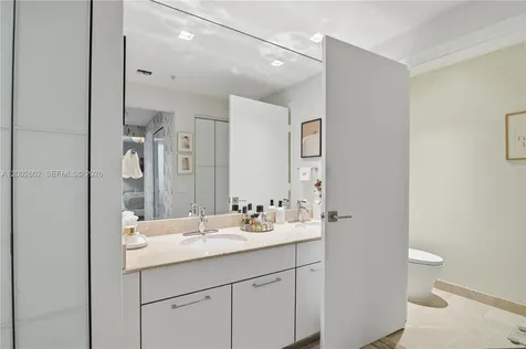 801 Brickell Key Boulevard Miami FL 33131