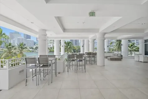 801 Brickell Key Boulevard Miami FL 33131