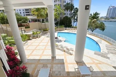 801 Brickell Key Boulevard Miami FL 33131