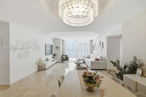 801 Brickell Key Boulevard Miami FL 33131
