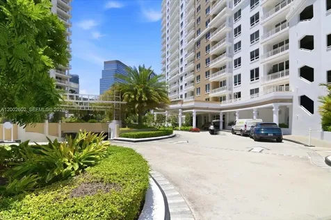 801 Brickell Key Boulevard Miami FL 33131