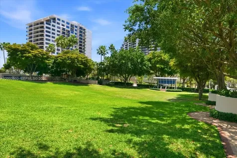 801 Brickell Key Boulevard Miami FL 33131