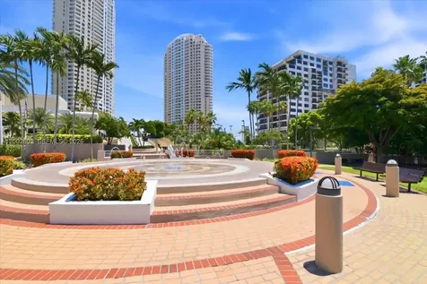 801 Brickell Key Boulevard Miami FL 33131