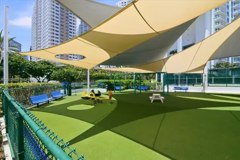 801 Brickell Key Boulevard Miami FL 33131