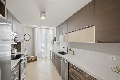 801 Brickell Key Boulevard Miami FL 33131