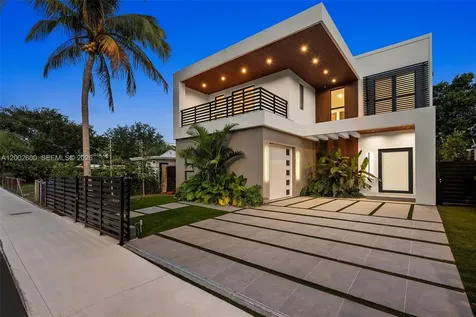 260 NW 47th Street Miami FL 33127