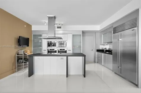 18201 Collins Avenue Sunny Isles Beach FL 33160