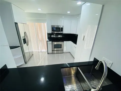 199 SW 12th Avenue Miami FL 33130