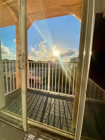 199 SW 12th Avenue Miami FL 33130