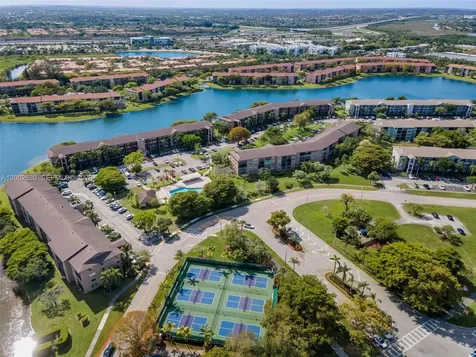 850 SW 138th Avenue Pembroke Pines FL 33027
